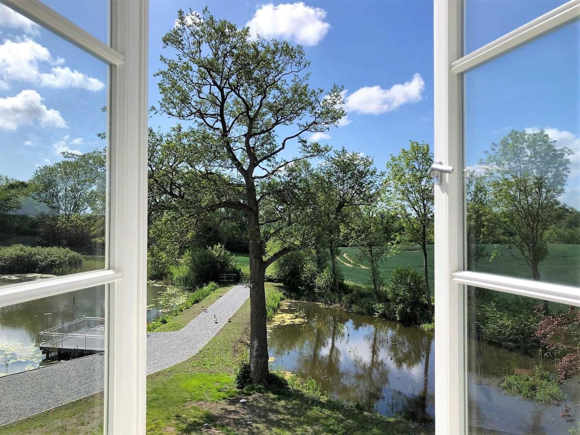 Ferienwohnungen Herrenhaus Gut Oestergaard Steinberg  エクステリア 写真